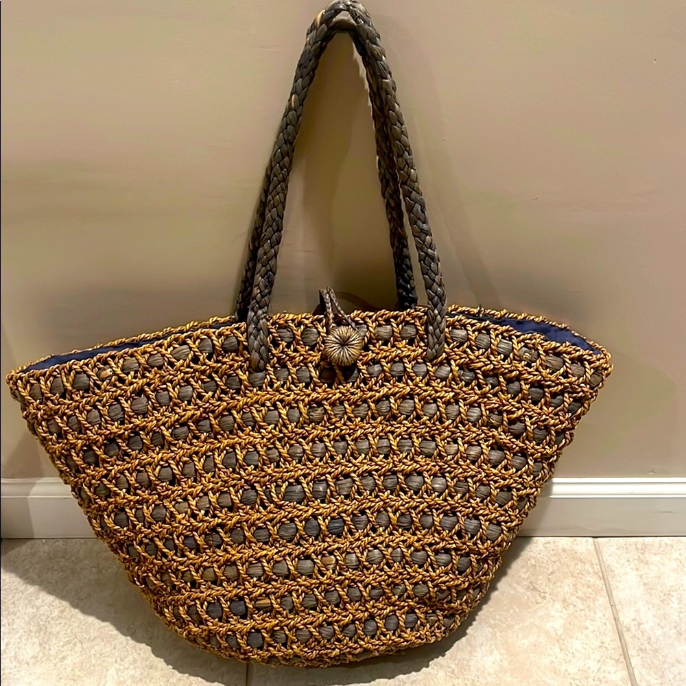- Braided Tan and blue Women's beach bag. Pre-loved!